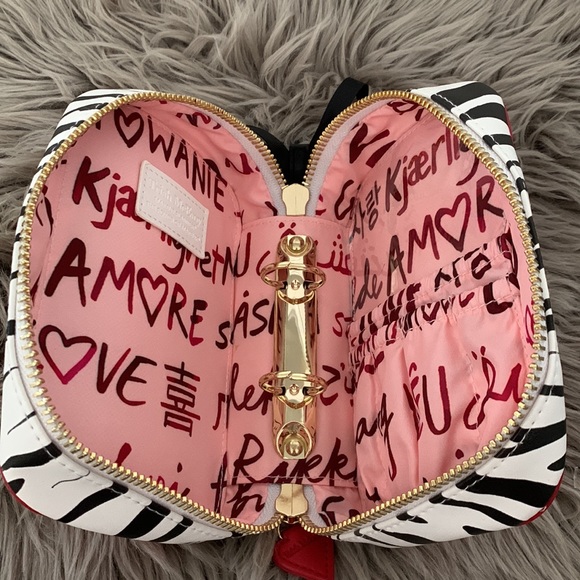 Trish McEvoy Makeup Planner - Picture 3 of 7